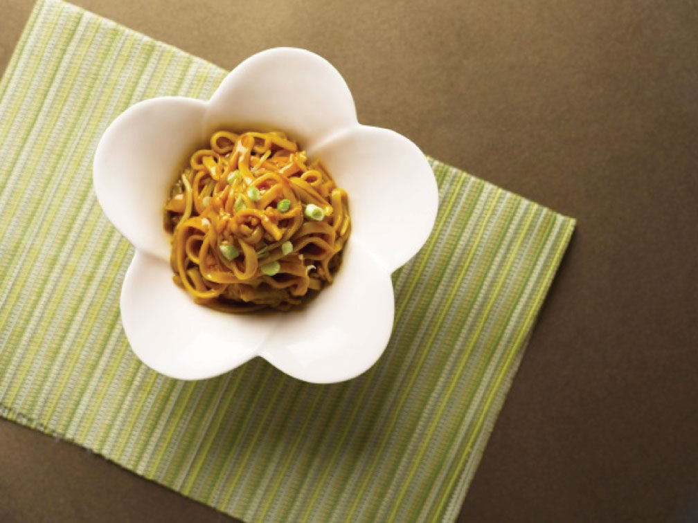 Braised Hokkien Flat Noodles with Preserved Vegetables & Pork | TSK Foods